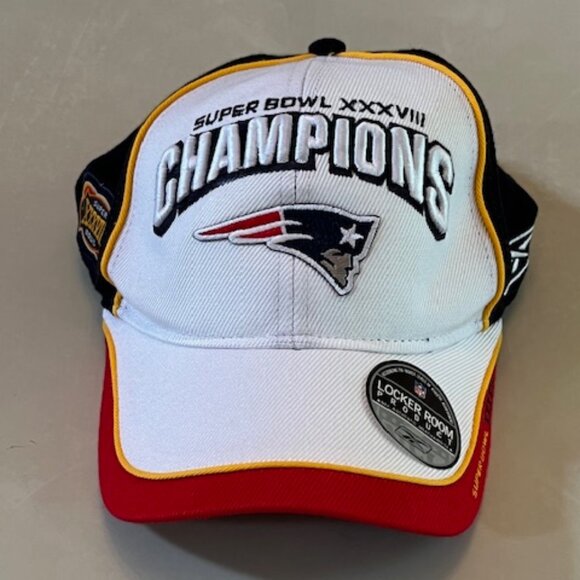 TWO NEW ENGLAND PATRIOT Superbowl XXXVIII hats - 2004 - Picture 2 of 9